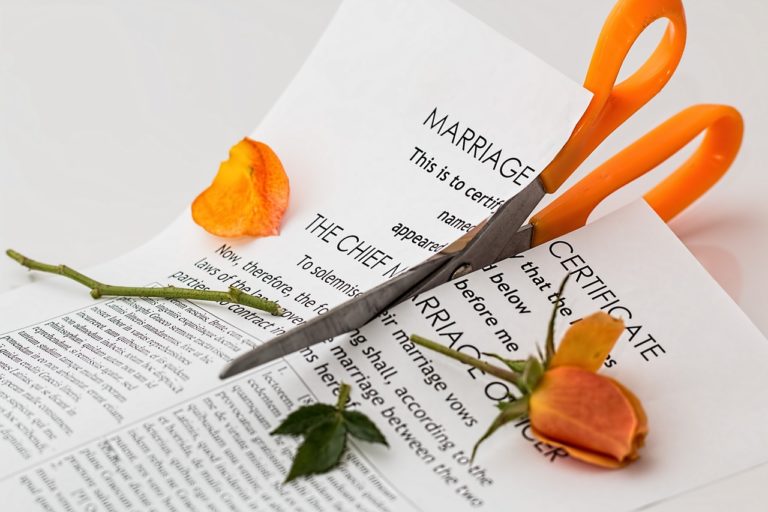 Qualities to Look Out for in a Good Divorce Attorney